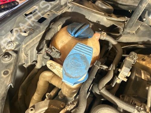 Used Expansion tank Expansion tank 38910949 38910949