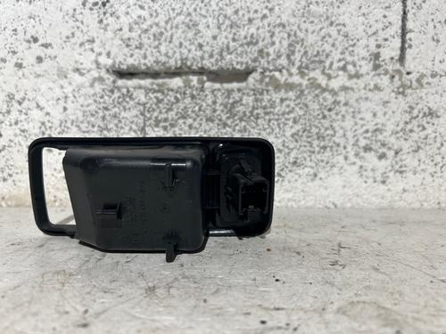 Used Right front window switch Right front window switch 38681654 38681654