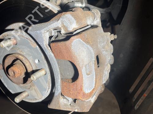 Used Right front brake caliper Right front brake caliper FORD FIESTA VI (CB1, CCN) 1.0 EcoBoost (100 hp) 34172600 34172600