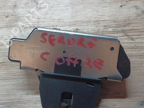Used Tailgate lock PEUGEOT 3008 I MPV (0U_) 2.0 HDi 150 / BlueHDi 150 (150 hp) 23846441