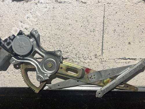 rear-left-window-mechanism-toyota-prius-liftback-_w2_-2003-2004-2005-2006-2007-2008-2009-2010-28479703 main image