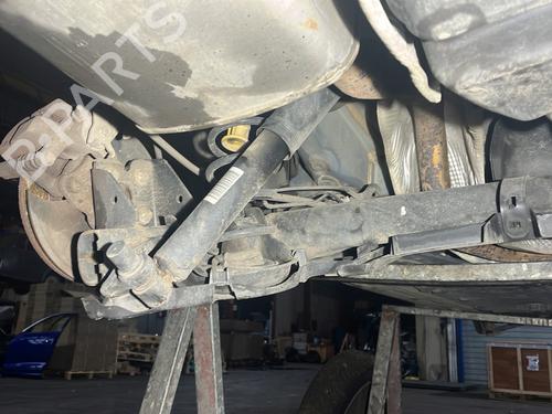 Used Rear axle RENAULT MEGANE IV Hatchback (B9A/M/N_) 1.5 dCi 110 (B9A3) (110 hp) 29422549
