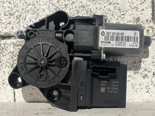 Used Right front window motor RENAULT MEGANE III Hatchback (BZ0/1_, B3_) 1.6 dCi (BZ00, BZ12, BZ13) (130 hp) 33021037