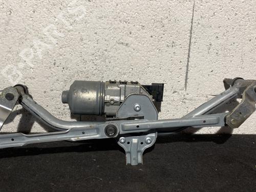 Used Front wiper motor Front wiper motor PEUGEOT 208 I (CA_, CC_) 1.4 HDi (68 hp) 23796651 23796651