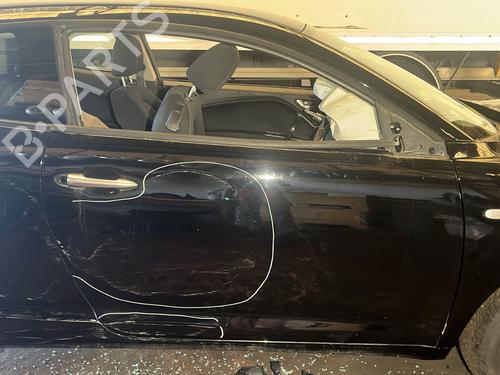 Used Right front door ALFA ROMEO MITO (955_) 1.4 (955.AXB1B, 955.AXU1A) (78 hp) 28523651