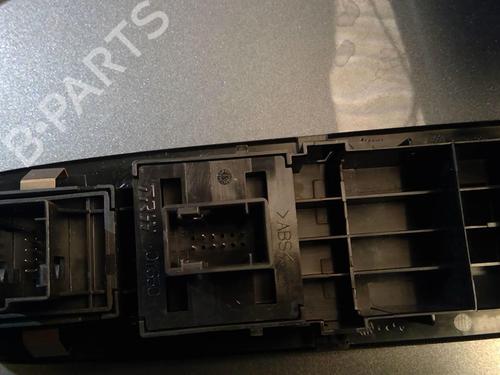 Used Left front window switch LANCIA YPSILON (312_) 1.2 (312.PXA1A, 312.YXA1A) (69 hp) 20871697