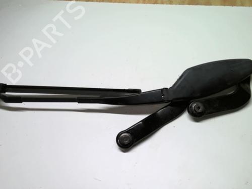 Used Front windshield wiper arm MERCEDES-BENZ E-CLASS (W211) E 270 CDI (211.016) (177 hp) 20864498