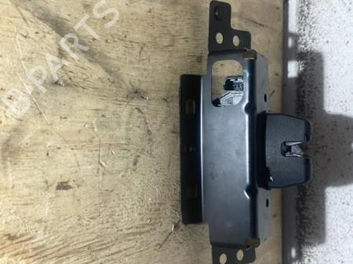 Used Tailgate lock PEUGEOT 208 I (CA_, CC_) 1.6 HDi (92 hp) 21863965