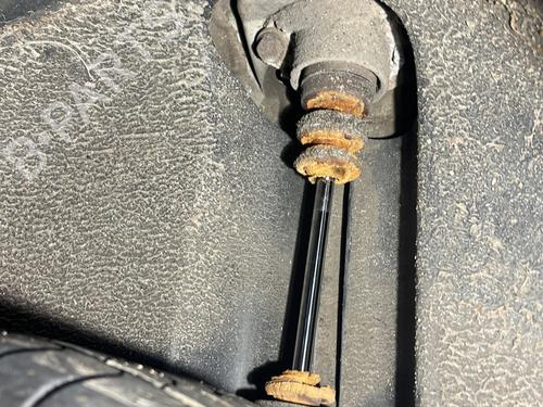 Used Left rear shock absorber Left rear shock absorber SEAT IBIZA III (6L1) 1.4 16V (86 hp) 33178857 33178857