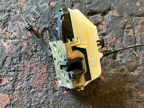 Used Front right lock PEUGEOT 307 CC (3B) 2.0 HDi 135 (136 hp) 20870467