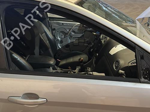 Dør høyre foran FORD FOCUS II Turnier (DA_, FFS, DS) 1.8 TDCi (115 hp) 20863057