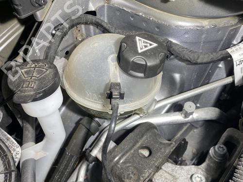 Used Expansion tank CITROËN C3 AIRCROSS II (2R_, 2C_) 1.5 BlueHDi 110 (110 hp) 24640084