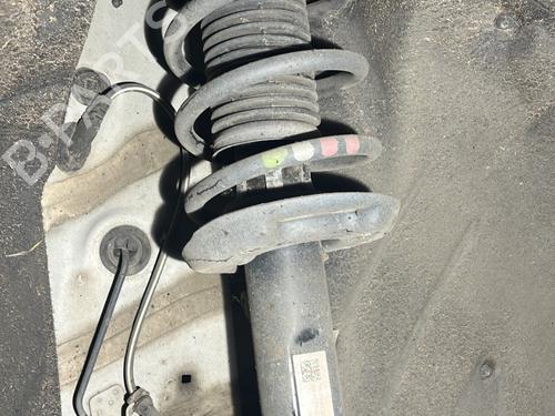 Right front shock absorber AUDI Q3 (8UB, 8UG) 2.0 TDI quattro 5N0413031BD