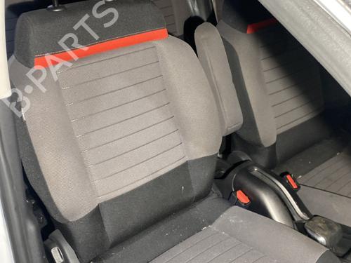 Used Right front seat Right front seat CITROËN C3 AIRCROSS II (2R_, 2C_) 1.2 PureTech 110 (2RHNZB, 2RHNZW, 2RHNPX, 2RHNPJ) (110 hp) 33413322 33413322