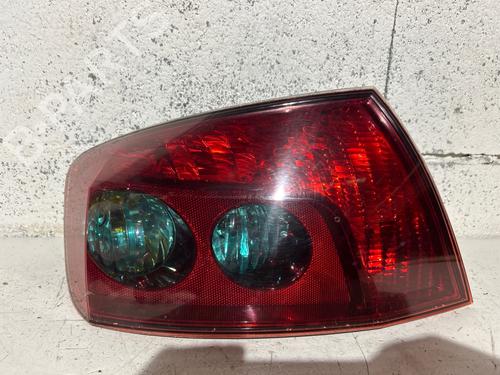 left-taillight-peugeot-407-6d_-2004-2005-2006-2007-2008-2009-2010-2011-38426374 main image