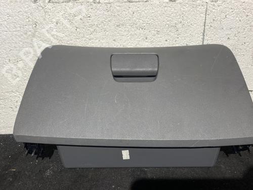 Used Glove box OPEL KARL (C16) 1.0 (75 hp) 22235883