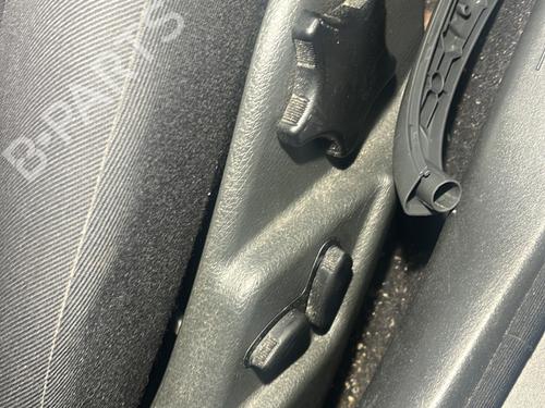 Right front seat MERCEDES-BENZ C-CLASS T-Model (S203) C 200 CDI (203.207) | BP29506837C16 
