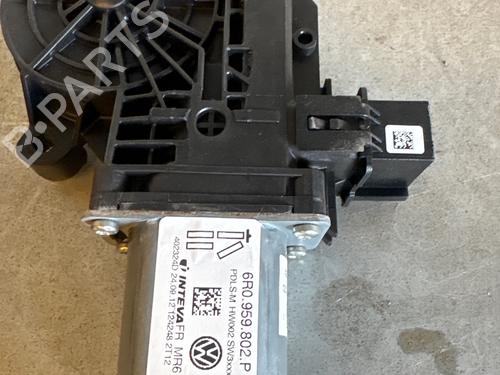 Used Right front window motor Right front window motor 39086582 39086582