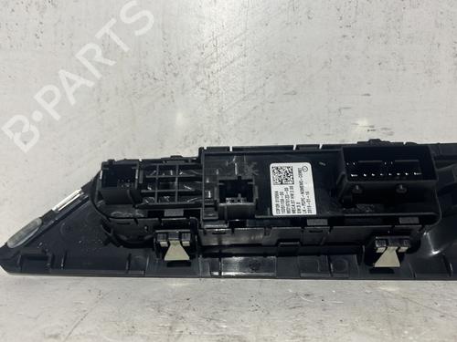 Used Left front window switch Left front window switch PEUGEOT 3008 II SUV (MC_, MR_, MJ_, M4_) 1.5 BlueHDi 130 (131 hp) 33453360 33453360