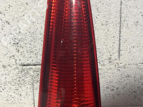 left-tailgate-light-renault-kangoo-be-bop-kw01_-2009-33564010 main image