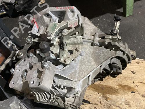 Used Gearbox Gearbox JEEP RENEGADE SUV (BU, B1, BV) 1.4 (140 hp) 20867612 20867612