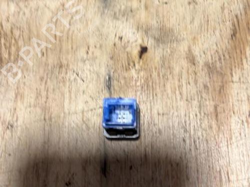 Comutador CITROËN C3 III (SX) 1.2 VTi 82 (82 hp) 21863932