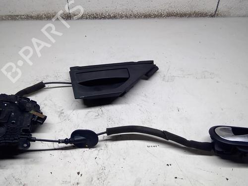 rear-left-lock-renault-twingo-iii-bcm_-bca_-10-sce-70-825033289r-2014-20867143 main image