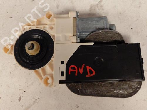 Used Right front window motor RENAULT LAGUNA III (BT0/1) 1.5 dCi (BT00, BT0A, BT0T, BT1J) (110 hp) 21863201