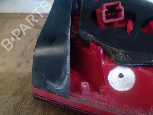 Højre baglygte bagklap PEUGEOT 3008 I MPV (0U_) 2.0 HDi 150 / BlueHDi 150 (150 hp) 21861485