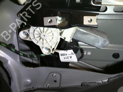 Used Rear right window mechanism MERCEDES-BENZ E-CLASS (W211) E 270 CDI (211.016) (177 hp) 20864503