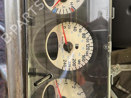 Used Instrument cluster Instrument cluster 20863309 20863309