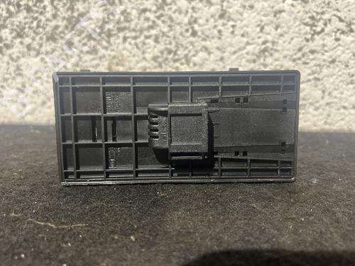 Used Left front window switch Left front window switch AUDI A3 Sportback (8PA) 1.6 (102 hp) 28216736 28216736