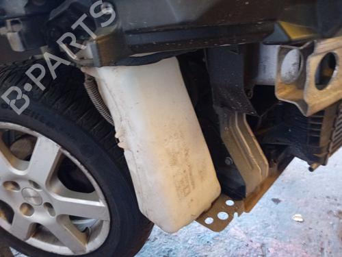 Used Windscreen washer tank RENAULT CLIO III (BR0/1, CR0/1) 1.5 dCi (BR17, CR17) (86 hp) 20864779