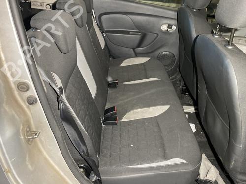 Sæde Bagtil DACIA SANDERO II TCe 90 (B8M1, B8MA, B8AC) (90 hp) 21865653