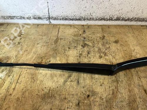 Used Front windshield wiper arm VW PASSAT B7 (362) 1.6 TDI (105 hp) 20869649