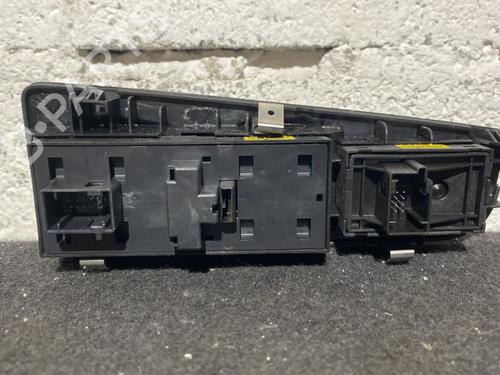 Used Left front window switch Left front window switch FIAT BRAVO II (198_) 1.6 D Multijet (198AXH1B) (105 hp) 22519728 22519728