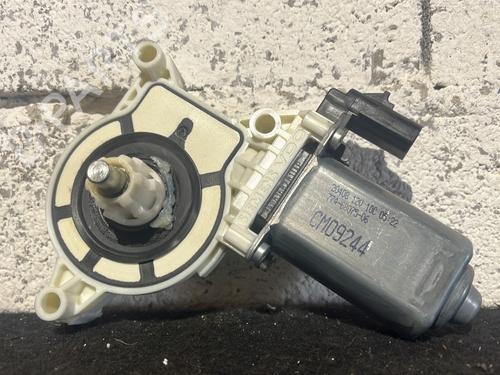 Left front window motor JEEP WRANGLER III (JK) 3.8 | BP27358782E21 - Image 3