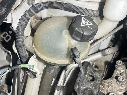 Used Expansion tank CITROËN C4 CACTUS 1.6 BlueHDi 100 (99 hp) 24926359