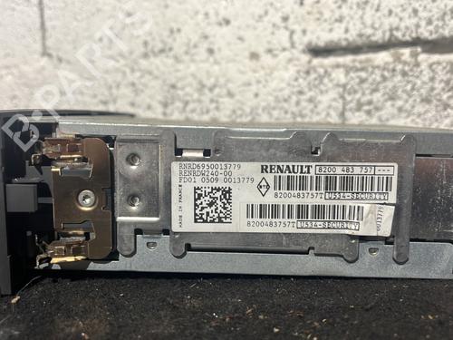Radio RENAULT MEGANE II Estate (KM0/1_) 1.9 dCi (KMRG, KM1G, KM0G, KM2C) | BP29959966E6