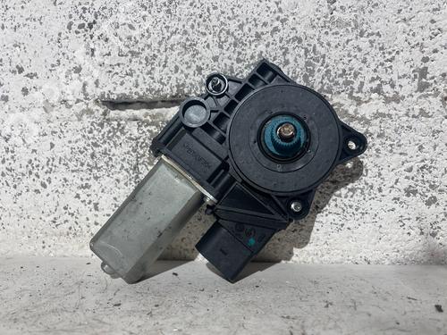 Right rear window motor BMW 3 (E90) 325 i | BP36241038E22 - Image 2