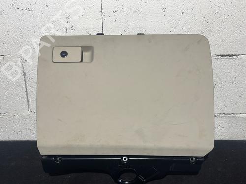 Used Glove box VW PASSAT CC B6 (357) 2.0 TDI (140 hp) 28072593