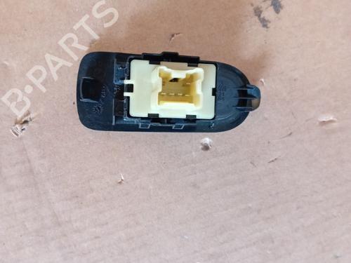 right-rear-window-switch-dacia-duster-hs_-15-dci-2010-2011-2012-2013-2014-2015-2016-2017-2018-21865592 main image
