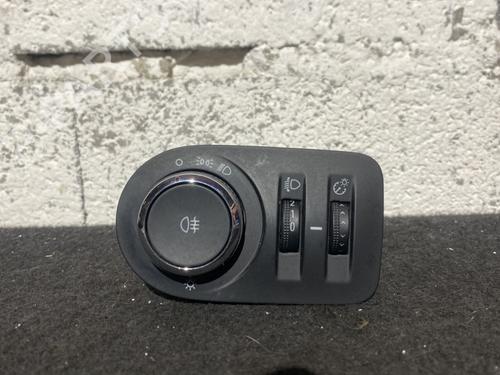 Used Headlight switch OPEL CORSA E (X15) 1.2 (08, 68) (69 hp) 24111715