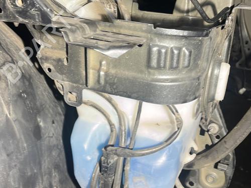 Used Windscreen washer tank PEUGEOT 208 I (CA_, CC_) 1.4 HDi (68 hp) 30439549