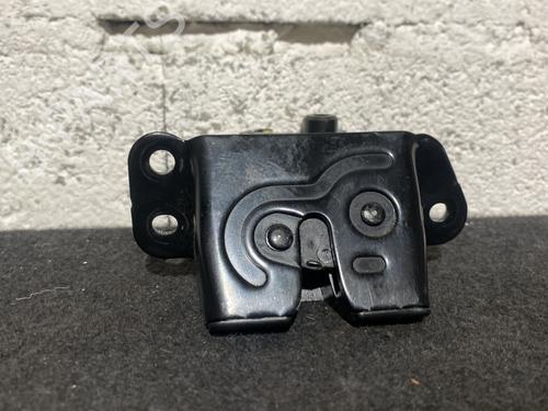 Used Tailgate lock Tailgate lock HYUNDAI i20 I (PB, PBT) 1.4 CRDi (90 hp) 21865894 21865894