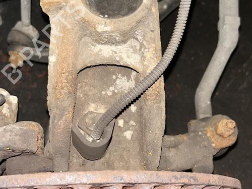 Used Left front steering knuckle Left front steering knuckle PEUGEOT 1007 (KM_) 1.4 HDi (68 hp) 20870281 20870281