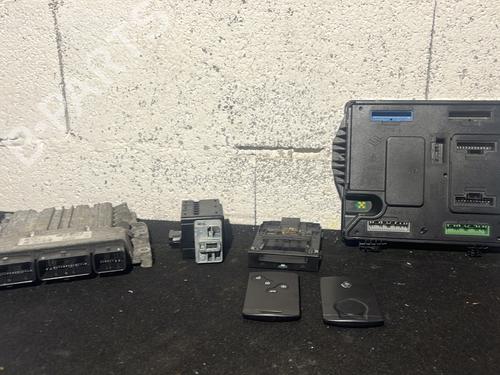Used Electronic module RENAULT GRAND SCÉNIC III (JZ0/1_) 1.5 dCi (JZ09, JZ0D, JZ10, JZ14, JZ1G, JZ29, JZ2C) (110 hp) 29373026