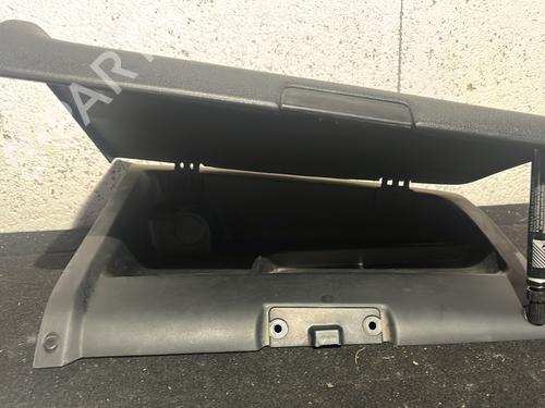 Used Glove box Glove box FORD TRANSIT Van (FA_ _) 2.2 TDCi (85 hp) 29282261 29282261