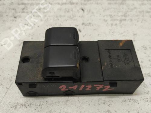 Used Left front window switch NISSAN MICRA III (K12) 1.5 dCi (65 hp) 21859075