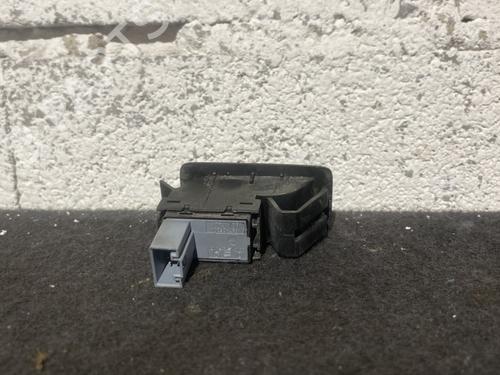 Used Right front window switch Right front window switch VW CADDY III Box Body/MPV (2KA, 2KH, 2CA, 2CH) 2.0 SDI (70 hp) 24200920 24200920